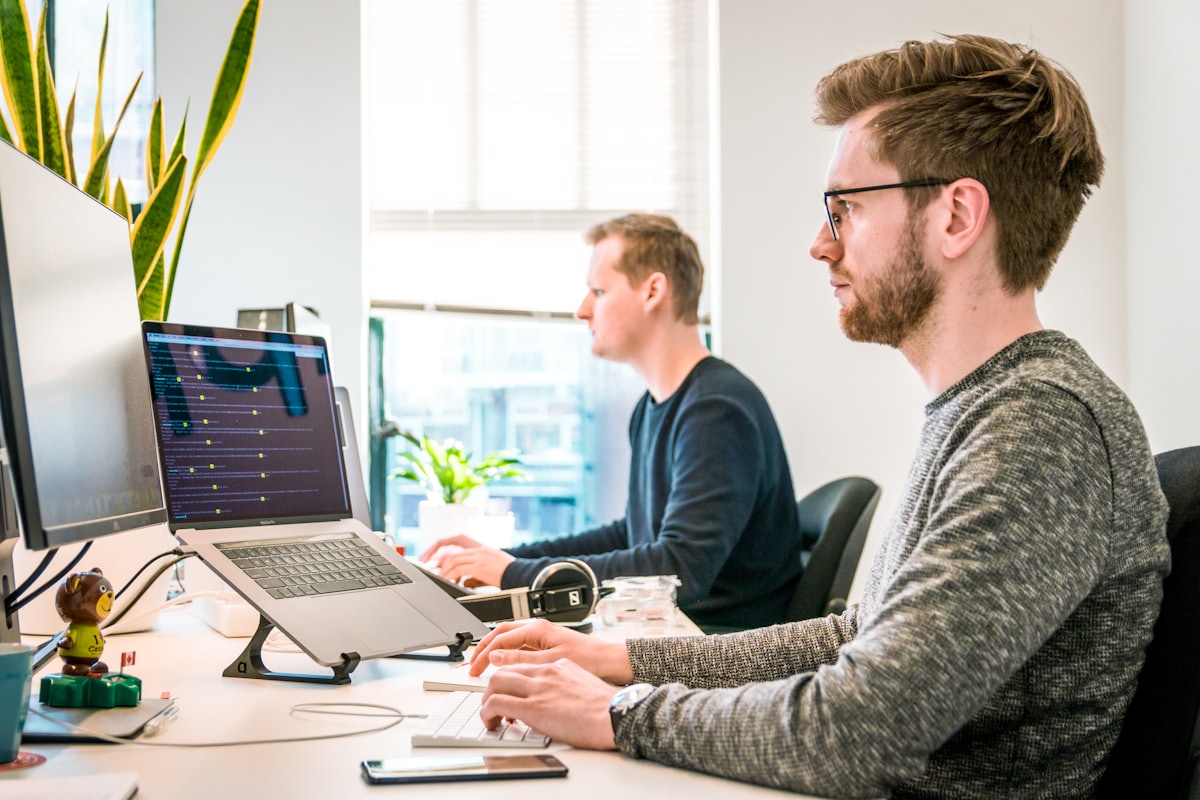 Prompt Engineering for Vietnamese Marketers: 15 Patterns That Work