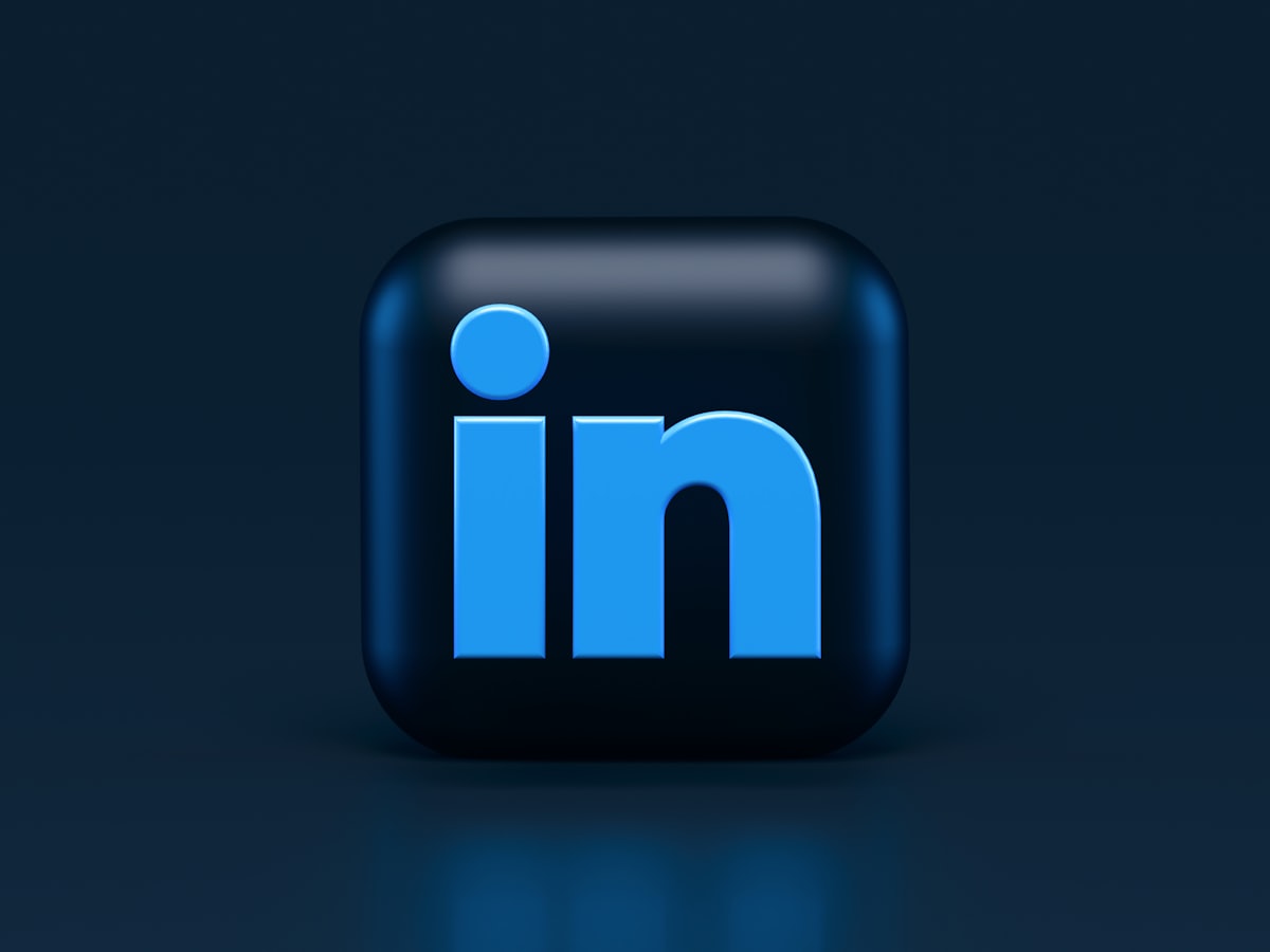 AI for LinkedIn Marketing in Vietnam: A 2026 Practitioner’s Playbook