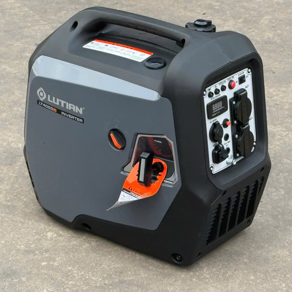 Máy phát điện chạy xăng inverter 3.5KW Lutian LT4050iS siêu cách âm